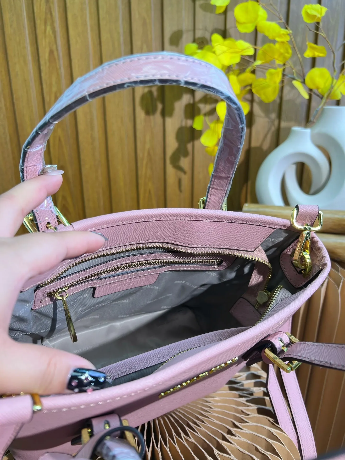 All categories Official website "Brand Women's Bags" Women's Bags 💙 MK 2023 latest version MK handbags